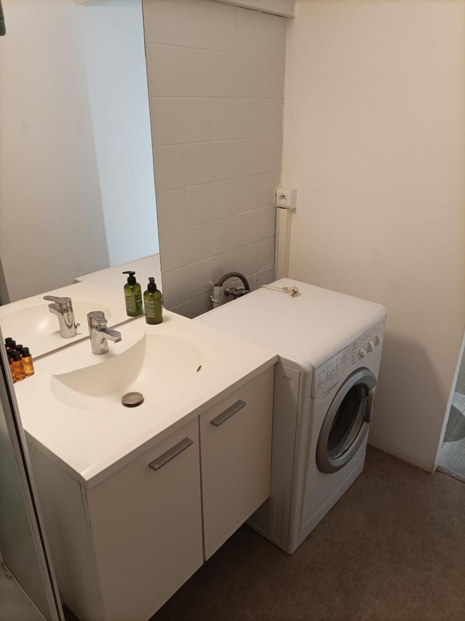 "La Cle Des Champs"-Meuble De Tourisme 3 Etoiles -Residence "Les Logis De Beziers"-Garage Optionnel-Coeur De Ville-Plages A 16Km ! Екстер'єр фото